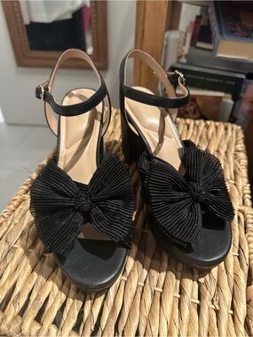 Kelly & Katie Black Bow Platform Heels